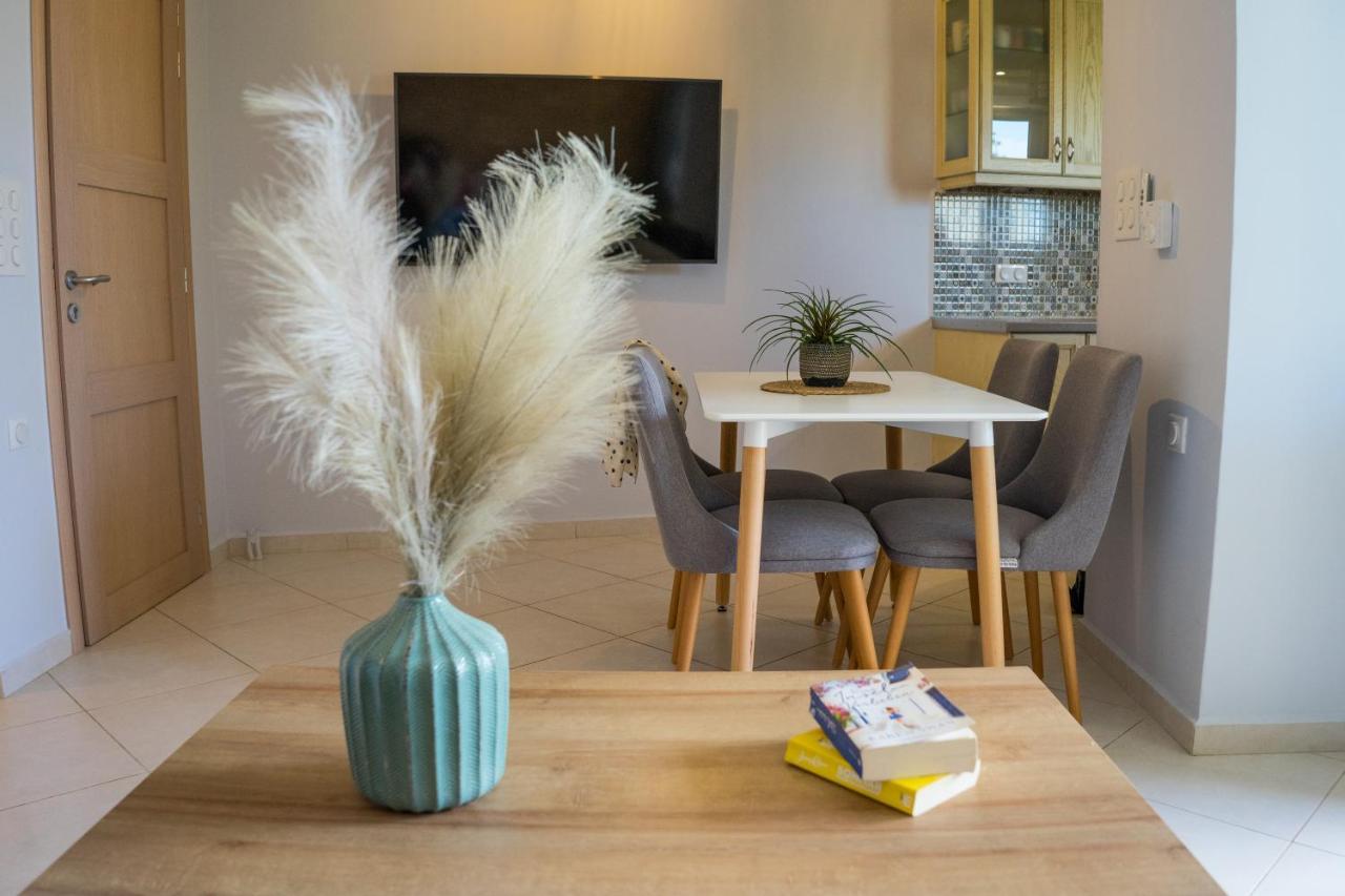 Iliopetra Apartment